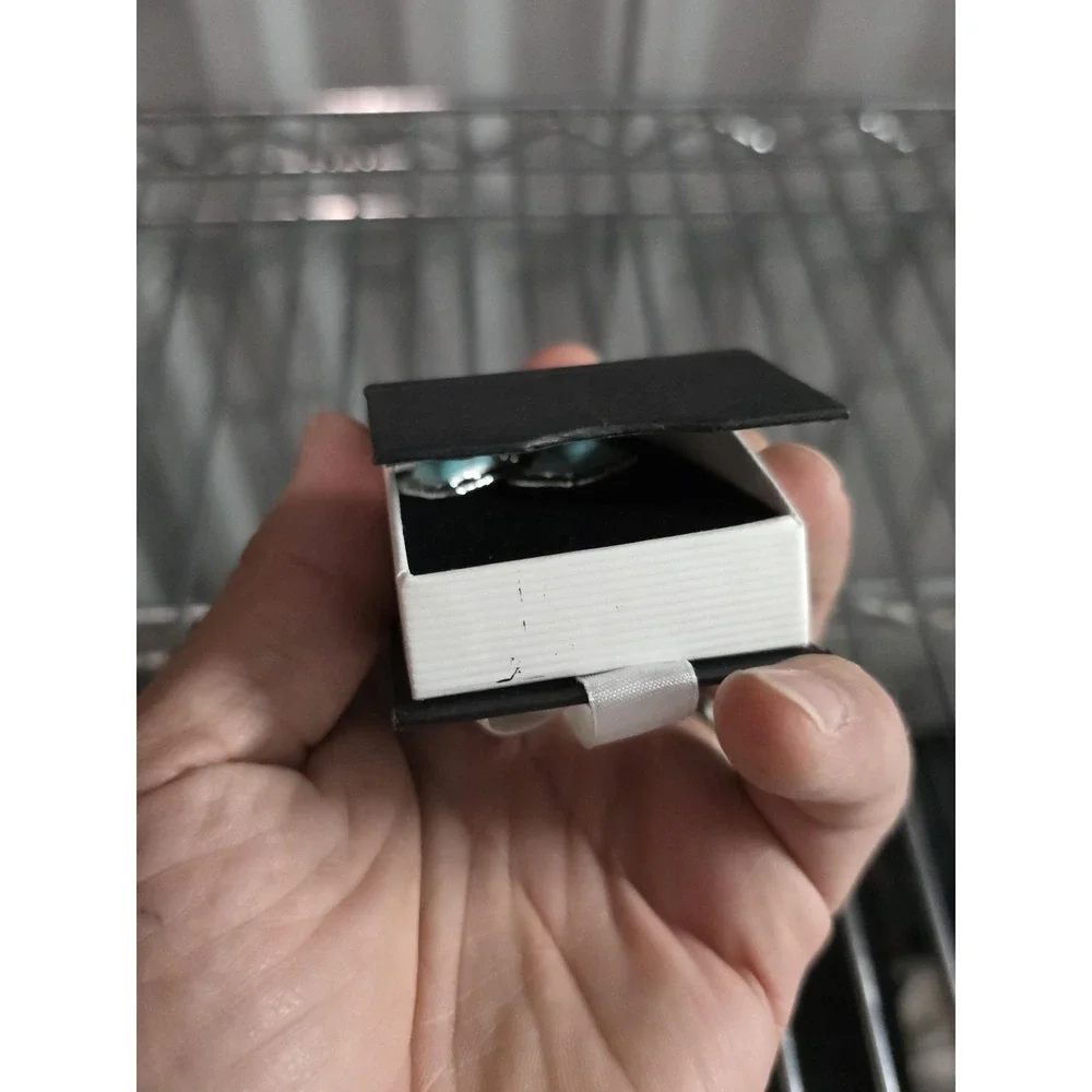 Completely Bella Turquoise Color Stone Dangle Earrings Square Silver Tone Boxed - Picture 5 of 8